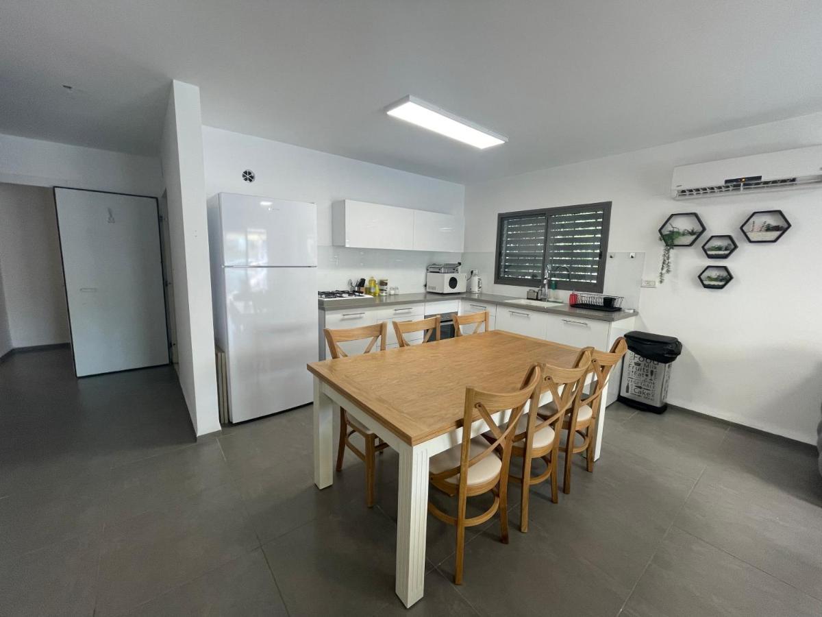 סוויטת עלית בריכה מחוממת Villa Poriyya Exteriör bild